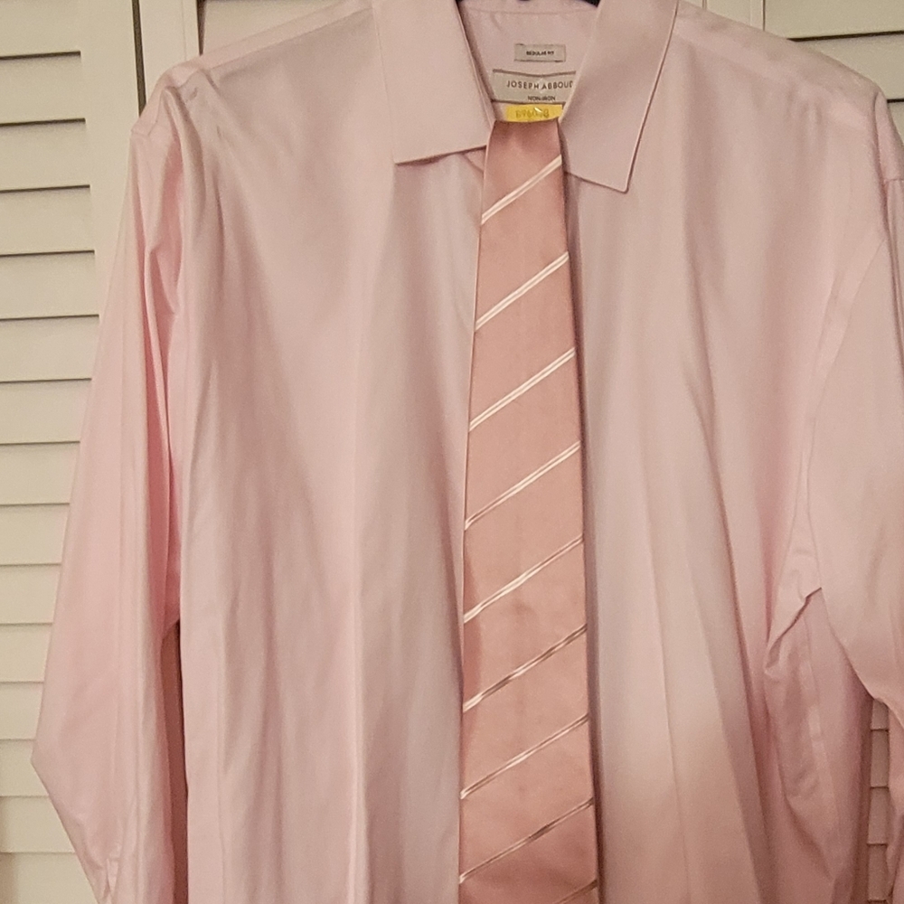 Joseph Abboud Pink Men's Shirt with Tie
